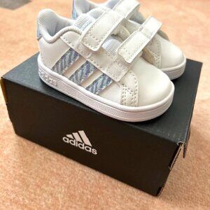 NEW- Baby/Toddler adidas Grant Court sneaker in white/mint/light purple size 3K